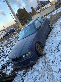 BMW e36 325i 141kw