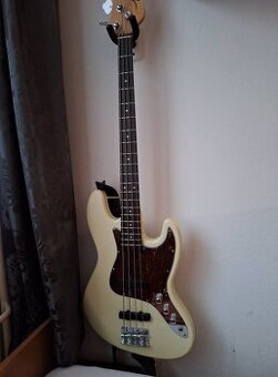 Basgitara Jay Turser JTB402
