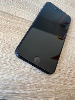 Predám IPhone SE 2020 64gb