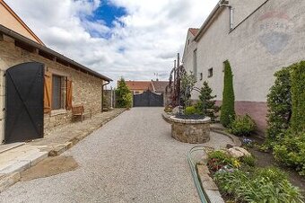 VÝNIMOČNÁ PONUKA - Na predaj 3-izbový rodinný dom v meste Gb