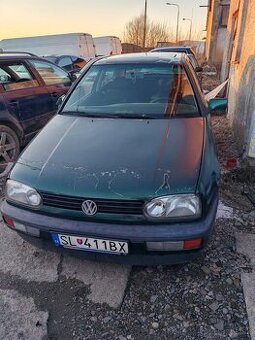 Predám Volkswagen golf 3 benzín