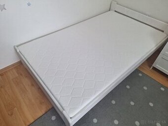 Postel 120x200 z madracom a rostom