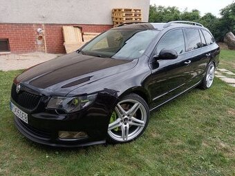 Škoda Superb Combi 3,6 fsi 4x4