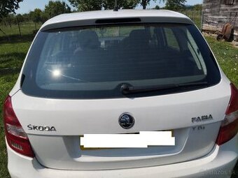 kufor, piate dvere, naraznik škoda fabia 2 combi biela farba