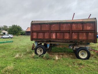 Vlečka BSS 8 tona