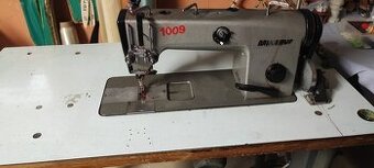 Šijací stroj Minerva dvojihlovka