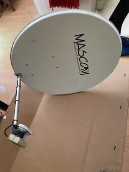Satelit 80cm s držiakom - 1