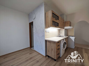 Na prenájom velký 2-izbový byt s balkónom v Nových Zámkoch - 1