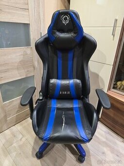 Darujem pouzivanu a poskodenu her.stolicku