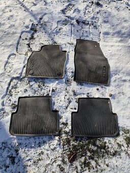 Sada gumených koberčekov Fabia 4