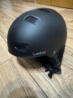 Lyžiarska prilba veľkosť L