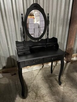 Toaletný stolík čierny