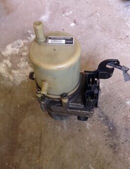 Mazda cx7 originálne servo čerpadlo 2.2d