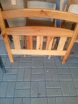 Detská posteľ smrekova