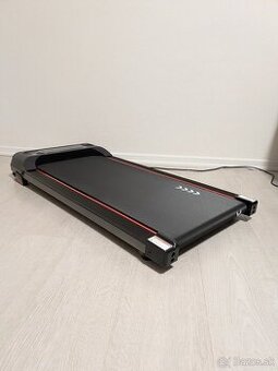 Bežiaci pás 1-6km/hod, 4% sklon nepoužívaný