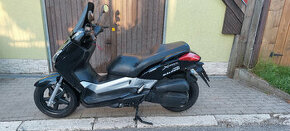 Yamaha X Max 125