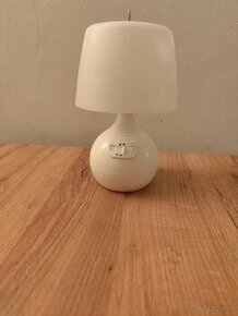 Stolná lampa