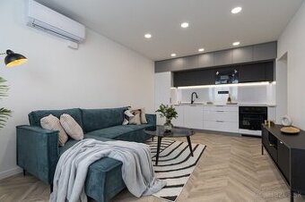 REZERVOVANÝ 1,5 IZBOVÝ BYT PO NOVEJ KOMPLETNEJ REKOŠNTRUKCIÍ