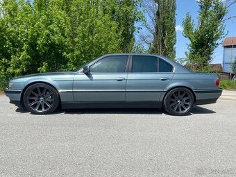 BMW e38 730d individual
