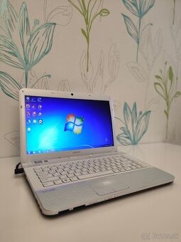Notebook Sony Vaio i5/4Gb/500 Gb HDD