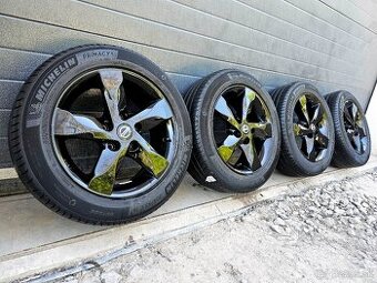 Letná Sada Nissan 5x114,3+Michelin 205/55 R16