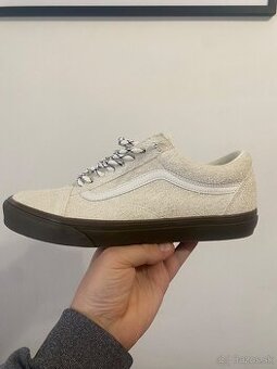 Vans 43