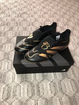 Kopačky Adidas predator