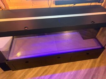 Akvarium 850 L