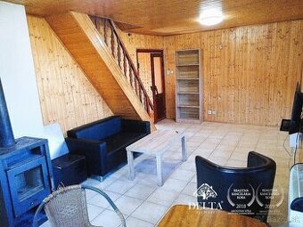 Zrekonštruovaná murovaná chata na celoročné bývanie Môťová -