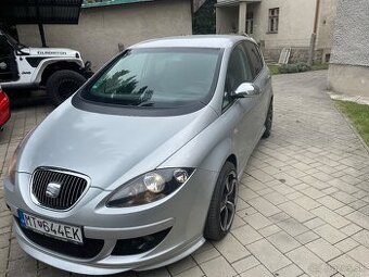 Seat altea