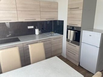 Prenájom 1 izbového bytu širšie centrum Martin