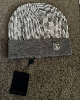 Louis Vuitton hat