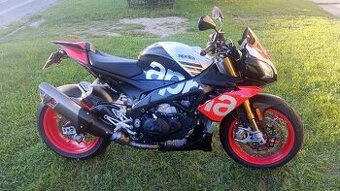 Aprilia Tuono V4 Factory 12000km,Aprc.