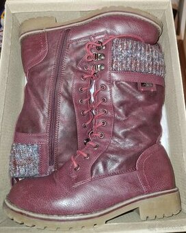 Dievčenské čižmy veľ. 36