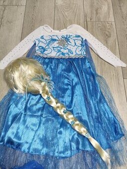 Predám kostým veľkosť 3-5rokov plus parochňa