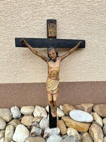 Starý drevený kríž