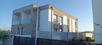 LUXUSNÝ NOVÝ VZOROVÝ 3IZBOVÝ BYT DIAKOVCE-ŠALA 138500 EUR