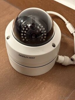 Hikvision DS-2CD2142FWD-I