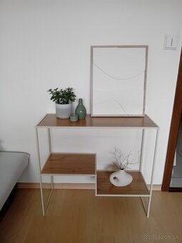 Nova krasna komoda/regal