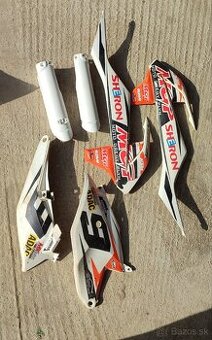 KTM plasty - 1