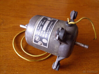 pr.motorček,PAL,12 volt,