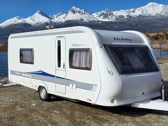 Karavan Hobby 560 WLU - vlastna kupelna, predstan, 2009