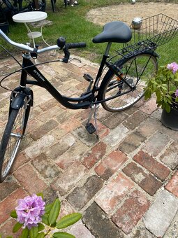 Dámsky mestský bicykel