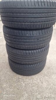 215/50 R17 GoodYear