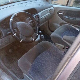 Renault Scénic 1.9 diesel 75kw - 1