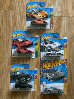 Hot wheels autíčka nové neotvorené 5 kusov (M)