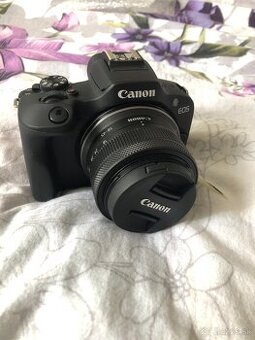 Fotoaparát Canon eos r100