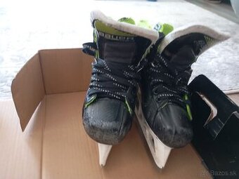 BRANKARSKE  KORCULE JUNIOR 2.5 EE BAUER GSX
