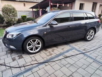 Opel Insignia Sports Tourer 2.0 CDTi 118kw
