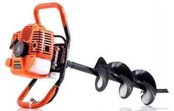 Motorový pôdny zemný vrták jamkovač + vrtáky + olej